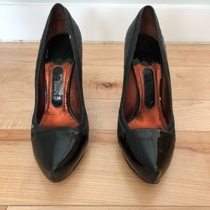 Vero Cuoio / Jonathan Kelse Black Heels ( Leather)
